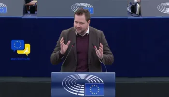 “Ik p**dhu”/ Eurodeputeti danez shan Trump, deklarata e tij bëhet virale