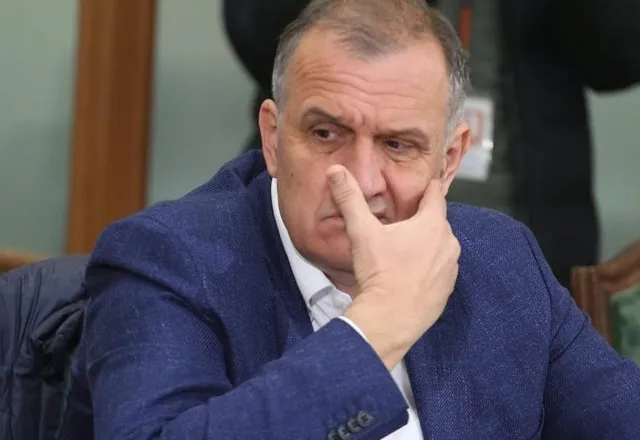 Ilir Beqaj kërkoi shfuqizimin e masës “arrest me burg”, Gjykata Kushtetuese ia rrëzon kërkesën