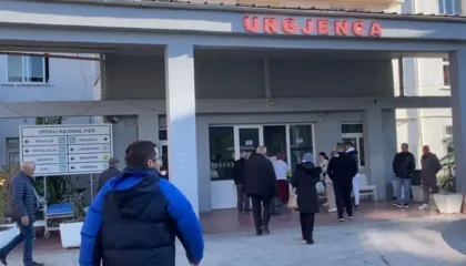 Incidentet në Fier/ 25 të rinj përfunduan në spital të dehur gjatë ndërrimit të viteve