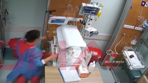 Infermierja dhunon foshnjën e paralizuar në Turqi