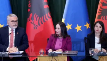 Integrimi/Negociatorët me BE tregojnë projektligjet që duhen miratuar në Parlament