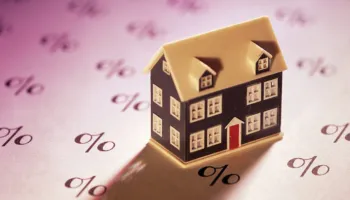 Interesat e kredive për shtëpi bien sërish, huamarrja arrin rekord historik