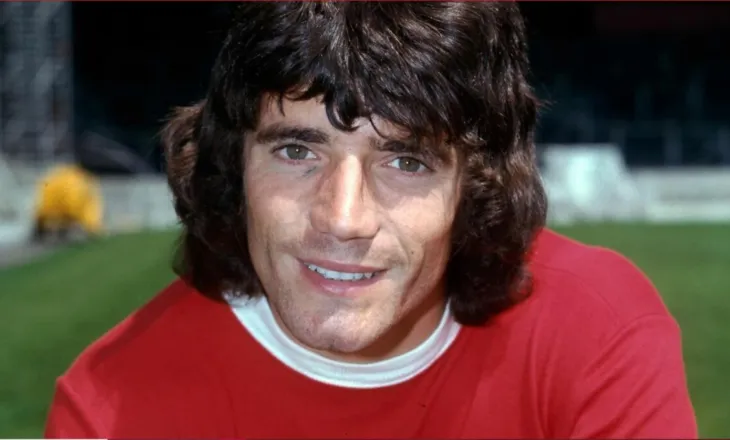 Ish-legjenda e Liverpulit dhe Anglisë diagnostikohet me kancer/ Familja ndan lajmin tronditës: Kohë e vështirë