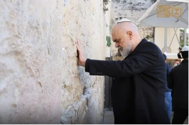 Izrael, Rama te Muri i Lotëve: Uroj që Zoti t’i dërgojë këtij qyteti forcën e Paqes!