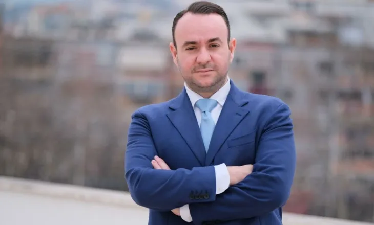 Janë 5 ditët e fundit të pushtetit/ Balliu fton qytetarët në protestën e datës 24 janar: Mos u mashtroni