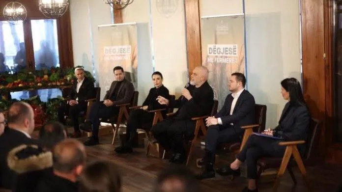 “Jemi në hall”, zëri i fermerit nga Divjaka që sfidoi monologun e qeverisë