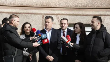 “Jemi përjashtuar deri në mes të marsit”/ Noka deklaratë pas mbledhjes së Byrosë së Kuvendit: Urdhrin e ka dhënë Rama, do e çojmë në gjykatë