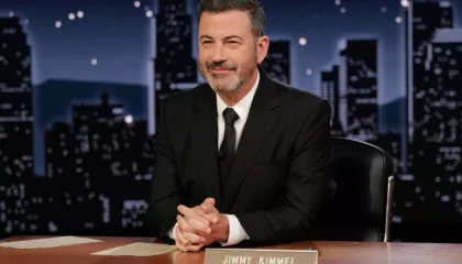 Jimmy Kimmel fiton Critics Choice Award dhe flet për vitin më të vështirë të emisionit të tij
