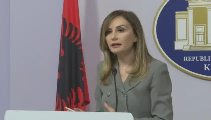 “Jo molotovë”, Tabaku sulmon raportuesin e PE: Ne të Berishës jemi europianë, jo ti!