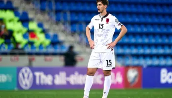 Jo vetëm Udinese, një tjetër skuadër në Serie A shfaq interes për Kumbullën