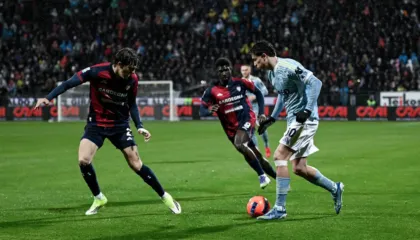 Juventus bie në Sardegna, Cagliari feston fitoren e madhe