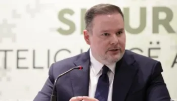 Kadastra e Vlorës në Tiranë, ministri Demo: Shërbimet ofrohen online nga E-Albania