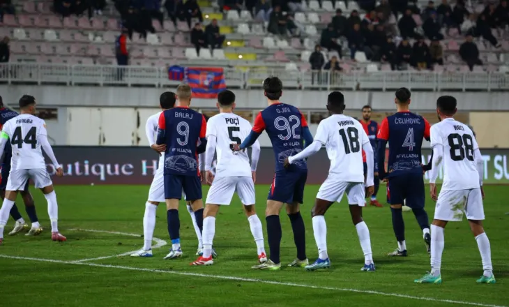 Kallaku ngjit Vllazninë, Elbasani ndalet nga Flamurtari