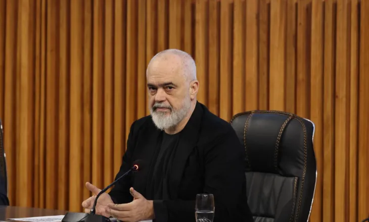 “Kampus universitar në Durrës edhe për studentë të Tiranës”, Rama: T’i lehtësojmë nga barra e qirasë