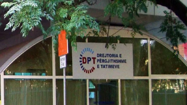 “Kanë ndryshuar fashat e pagave”, reagojnë Tatimet: Ja sa bëhet rroga minimale dhe ajo maksimale