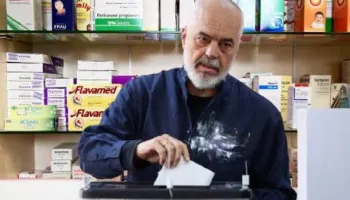 Kaos me barnat e rimbursueshme: mungesë kontrolli, skadenca të padokumentuara dhe spitale pa ilaçe