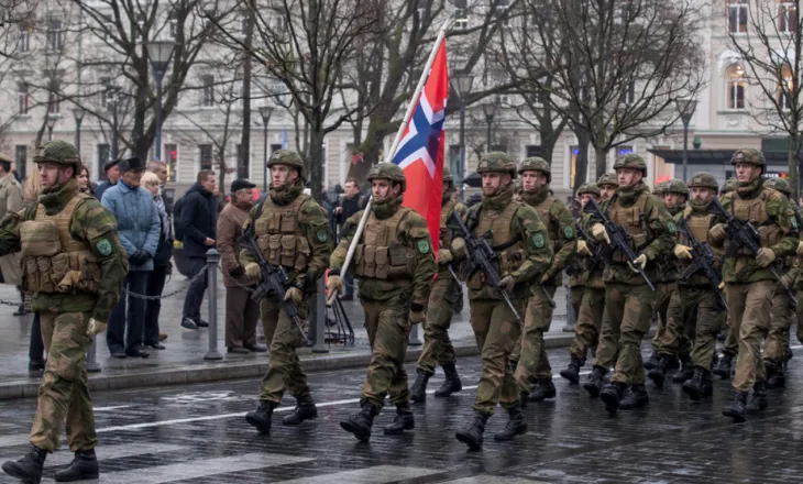 Kërcënimet e Trump, Gjermania, Suedia, Franca dhe Norvegjia dërgojnë trupa në Groenlandë