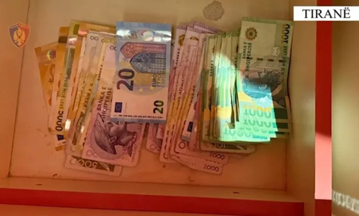 Kërcënoi me thikë punonjëset dhe vodhi në 3 biznese, arrestohet 30-vjeçari në Tiranë