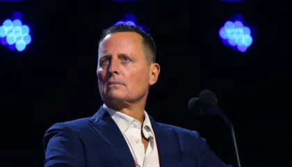 Kërcënoi Richard Grenell, arrestohet dhe rrezikon deri në 5 vite burg