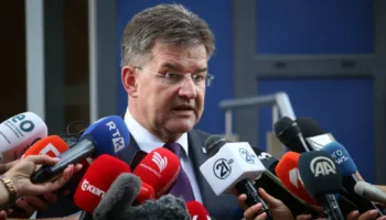 Këshilltari i kryeministrit sllovak jep dorëheqjen pas përmendjes së emrit të tij në dokumentet e skandalit Epstein