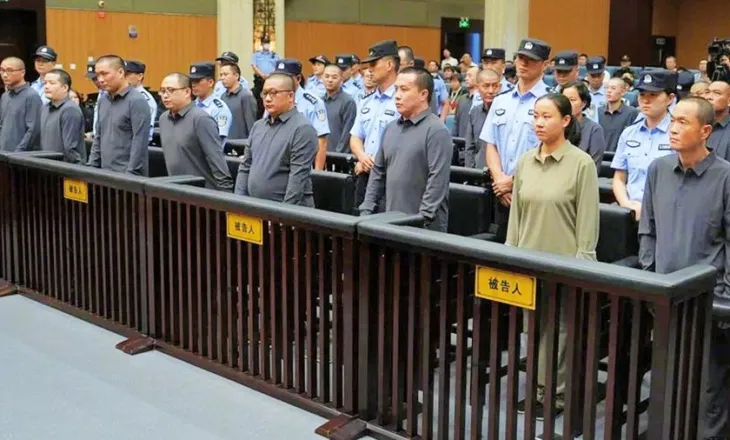 Kina ekzekuton 11 anëtarë të një familjeje mafioze