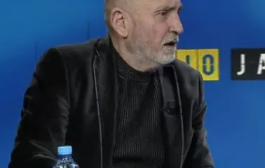 ‘Kisha një ftesë nga Berisha, por nuk shkova..’/ Lubonja: Nuk dua të më ftojë, nevojitet të ngrihet një komision me…