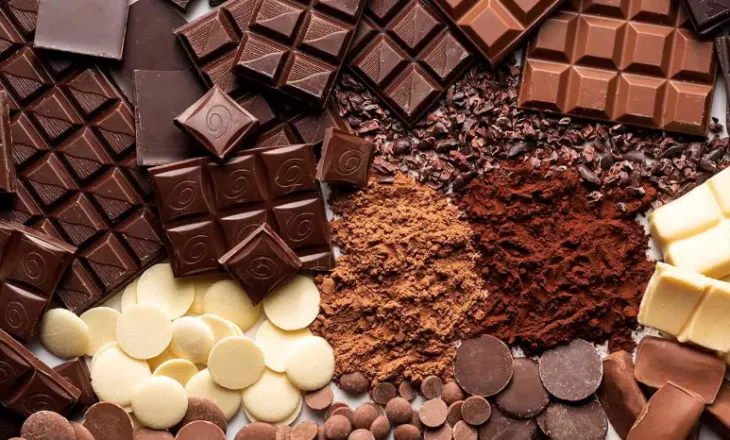 Konsumimi i tepërt i çokollatës, ja cilat janë dëmet që shkakton në organizëm
