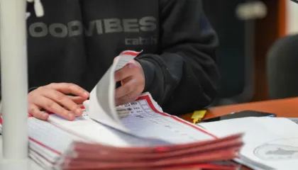 Kosovë/ KQZ shpall rezultatet përfundimtare, nuk miratohet përbërja e Listës Serbe