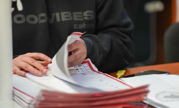 Kosovë/ KQZ shpall rezultatet përfundimtare, nuk miratohet përbërja e Listës Serbe