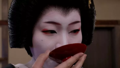 Kriza Kinë-Japoni, lufta e ‘nervave’ godet tashmë edhe ‘sake-n’