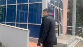 Kryebashkiaku i PS, Rrogozhinë paraqitet në gjykatë/ Apeli do shpallë pas dy javësh vendimin për dënimin e tij