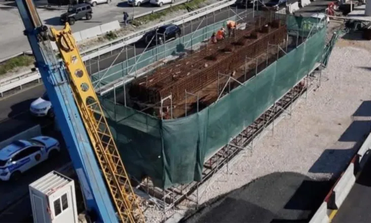 Kryeministri Rama ndan fotot nga autostrada Tiranë-Durrës: Ecuria e punimeve 86%