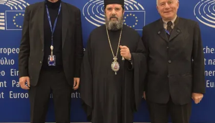 Kryepeshkopi Joan zhvillon takime të nivelit të lartë në Bruksel