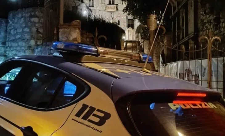 Kthyen parkingun në ‘dyqan’ kokaine, arrestohen 2 shqiptarët, u sekuestrohen drogë, euro dhe…