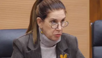 Kumbaro: Mësimi i pezulluar në 54 shkolla për arsye sigurie, procesi nën kontroll