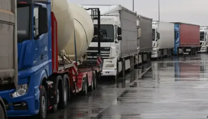 Kundër sistemit të BE-së, si shoferët e kamionëve bllokuan kufijtë në Ballkan