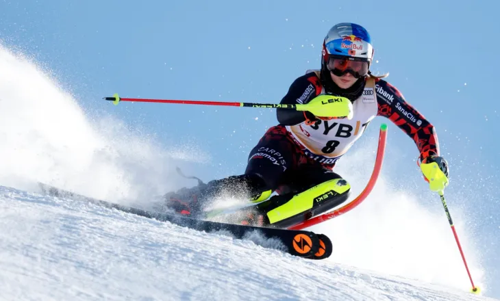 Kupa e Botës në ski/ Lara Colturi renditet në vendin e 20- në garën e sllallomit gjigand në Kronplatz