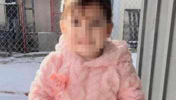 Kur maskat e zeza nuk janë superheronj: Trauma e një vajze 2-vjeçare në Minnesota