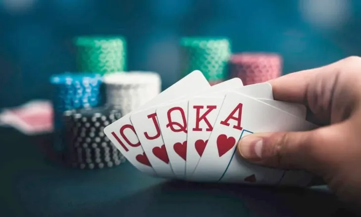 Kurthi i “kazinove virtuale” që nuk ekzistojnë, si po përdoren rrjetet sociale për të zhvatur para nga shqiptarët dhe..