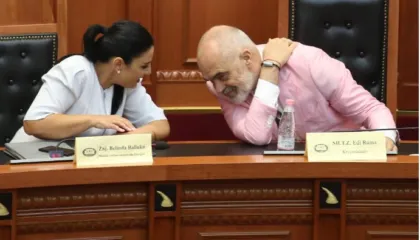 Kuvendi zvarrit heqjen e imunitetit për Ballukun, PD: Operacion i koordinuar Kuvend- Kushtetuese