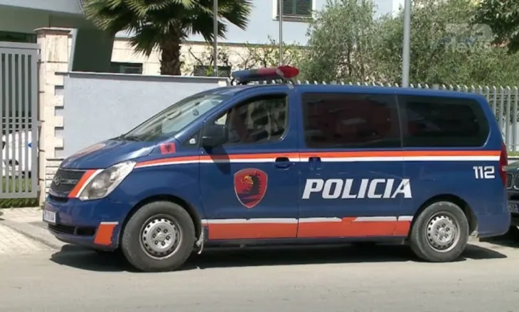 LAJM I FUNDIT/ Babai plagos me thikë vajzën në Durrës