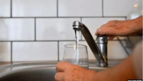 Lajm ‘i keq’/ Rritet çmimi i ujit, publikohen tarifat e reja