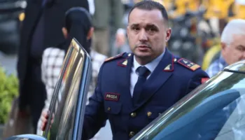 Lala: Kupola e Policisë e diktuar nga krimi, Proda në grahmat e fundit