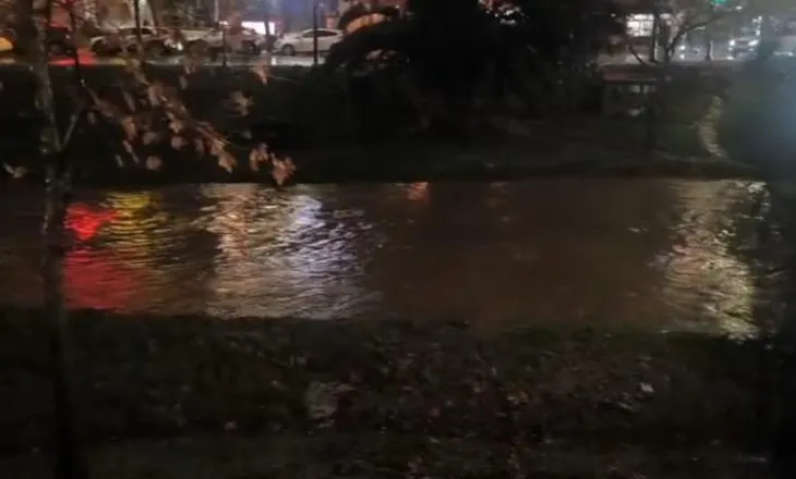 Lana gati të dalë nga shtrati, rrezik edhe për përmbytje në Tiranë