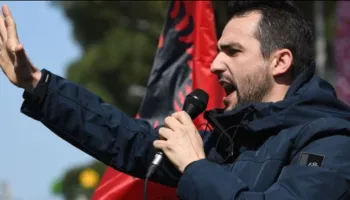 Lapaj në Berat: 100 milion euro te dosja e AKSHI-t, 10 mln euro për çokollata