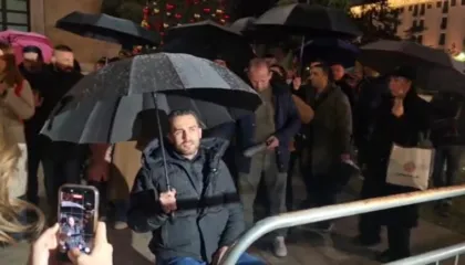 Lapaj rikthehet tek Kryeministria: Ka njerëz jashtë shtetit që marrin pagën në Shqipëri