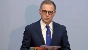 Largohet nga detyra Drejtori i Përgjithshëm i Doganave, Genti Gazheli/ Ja kush e zëvendëson (EMRI)