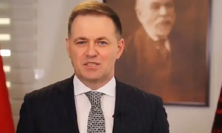 Largohet nga detyra Drejtori i Përgjithshëm i Doganave, Genti Gazheli, ja kush e zëvendëson (EMRI)