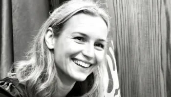 Lea Ypi largohet e zhgënjyer: Mirupafshim Shqipëri, llaçin e shpifjeve ta kam lënë në derë