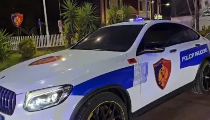 Lëndohen 20 persona nga hedhja e fishekzjarrëve, 13-vjeçarja në kryeqytet shpëton mrekullisht nga plumbi qorr